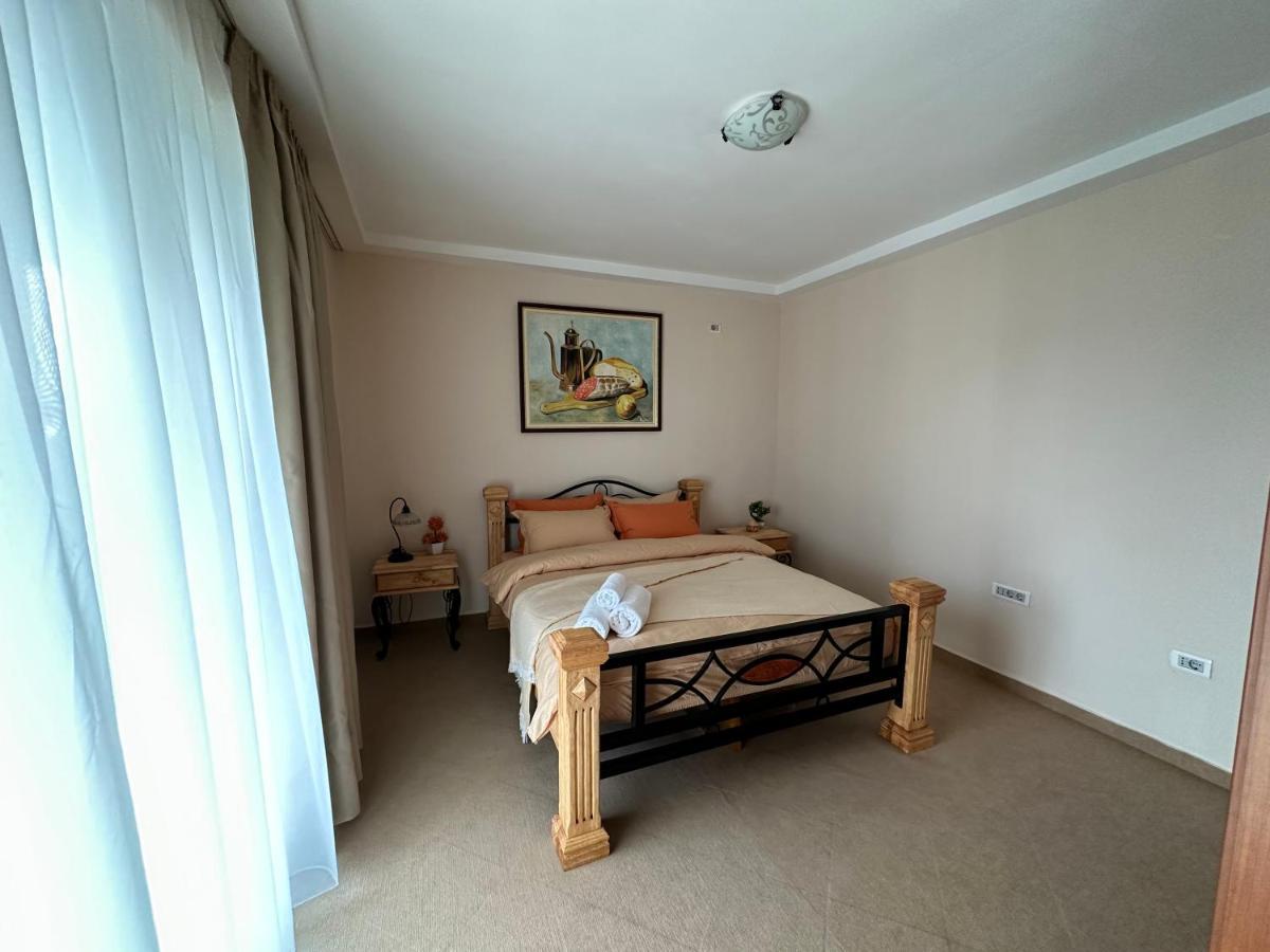 Vila Danica Tivat Apartamento Exterior foto