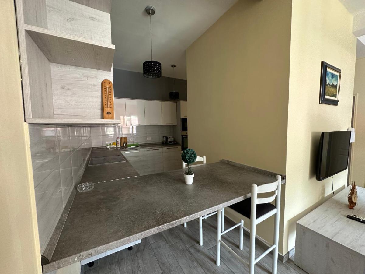 Vila Danica Tivat Apartamento Exterior foto