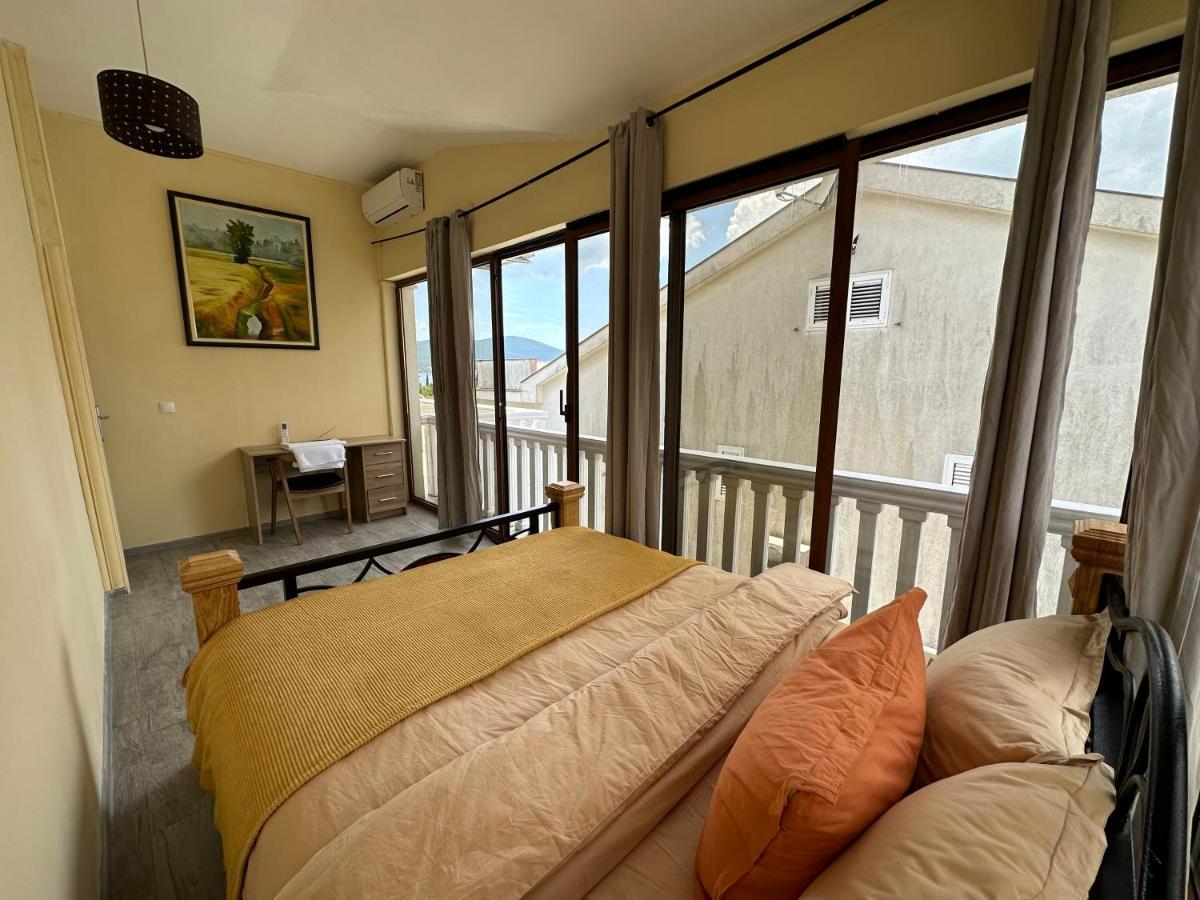 Vila Danica Tivat Apartamento Exterior foto