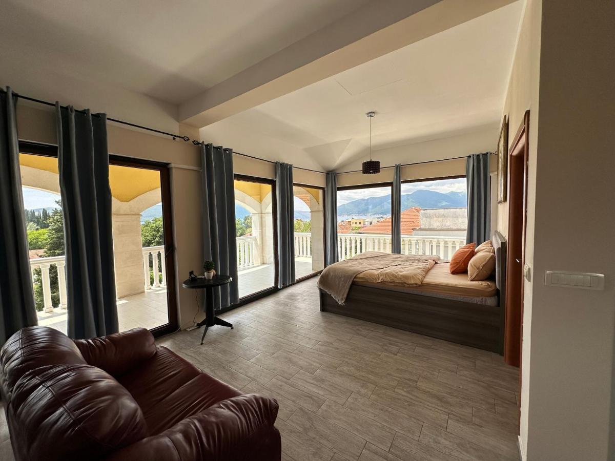 Vila Danica Tivat Apartamento Exterior foto